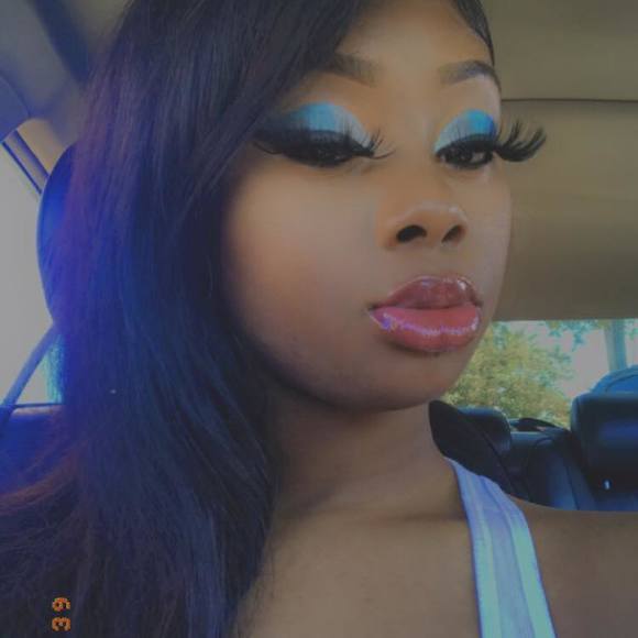 ladiblaze83